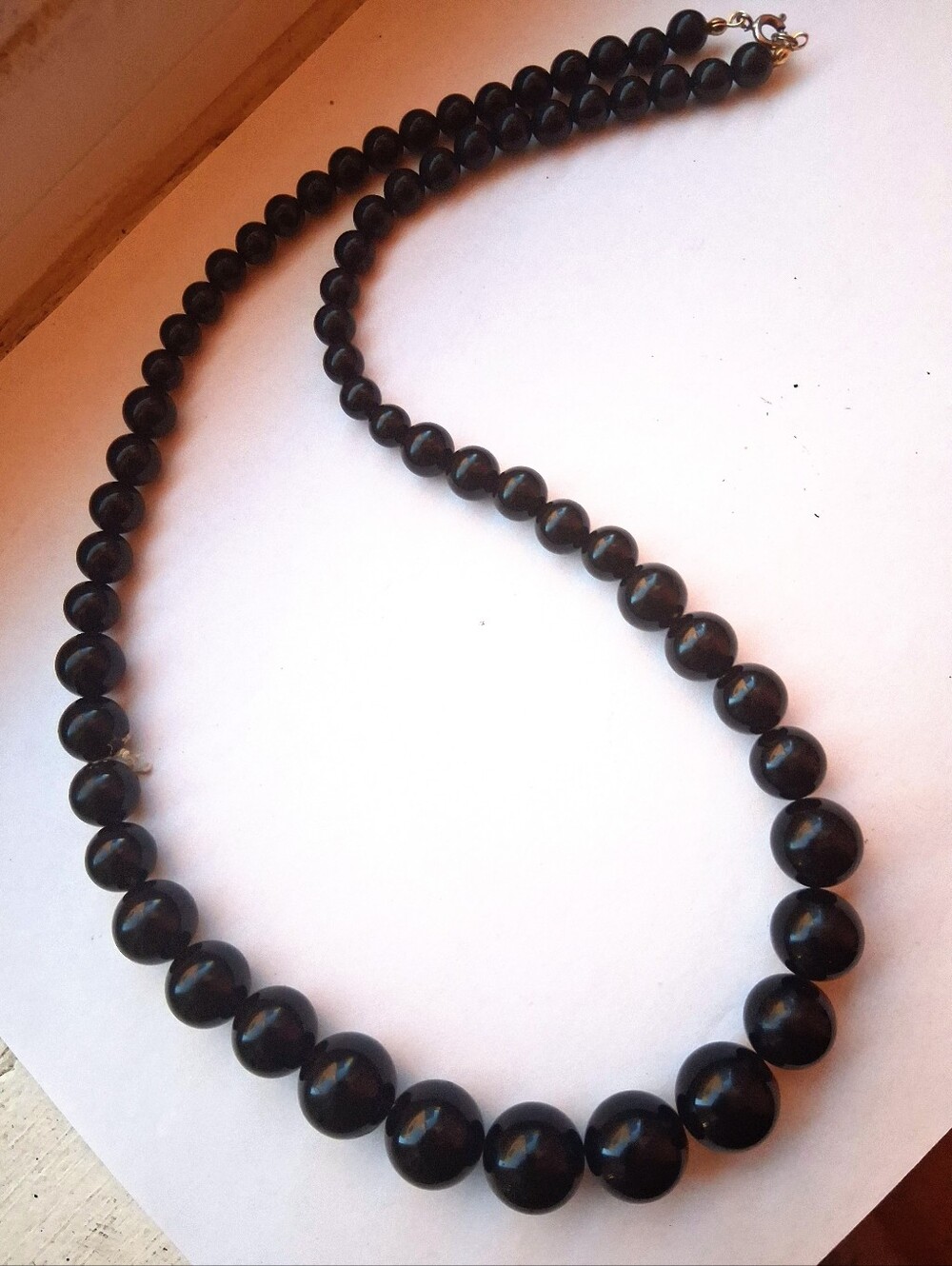 Vintage Black Lucite Beaded Necklace 18" Graduated Round Glossy Faux Jet Retro